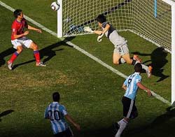 a beautiful header in to the net